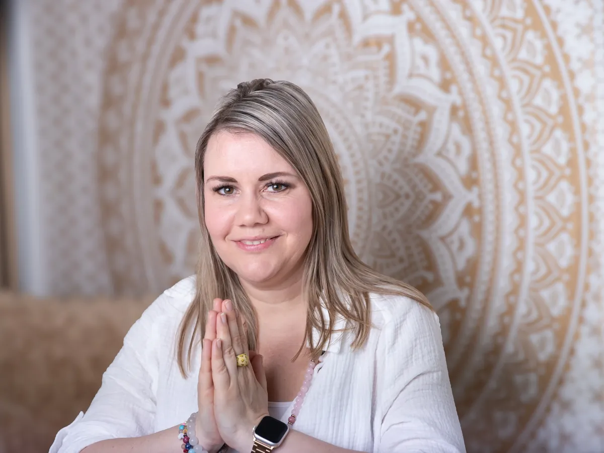 Stefanie – intuitive Heilerin und energetische Begleiterin im Heilraum